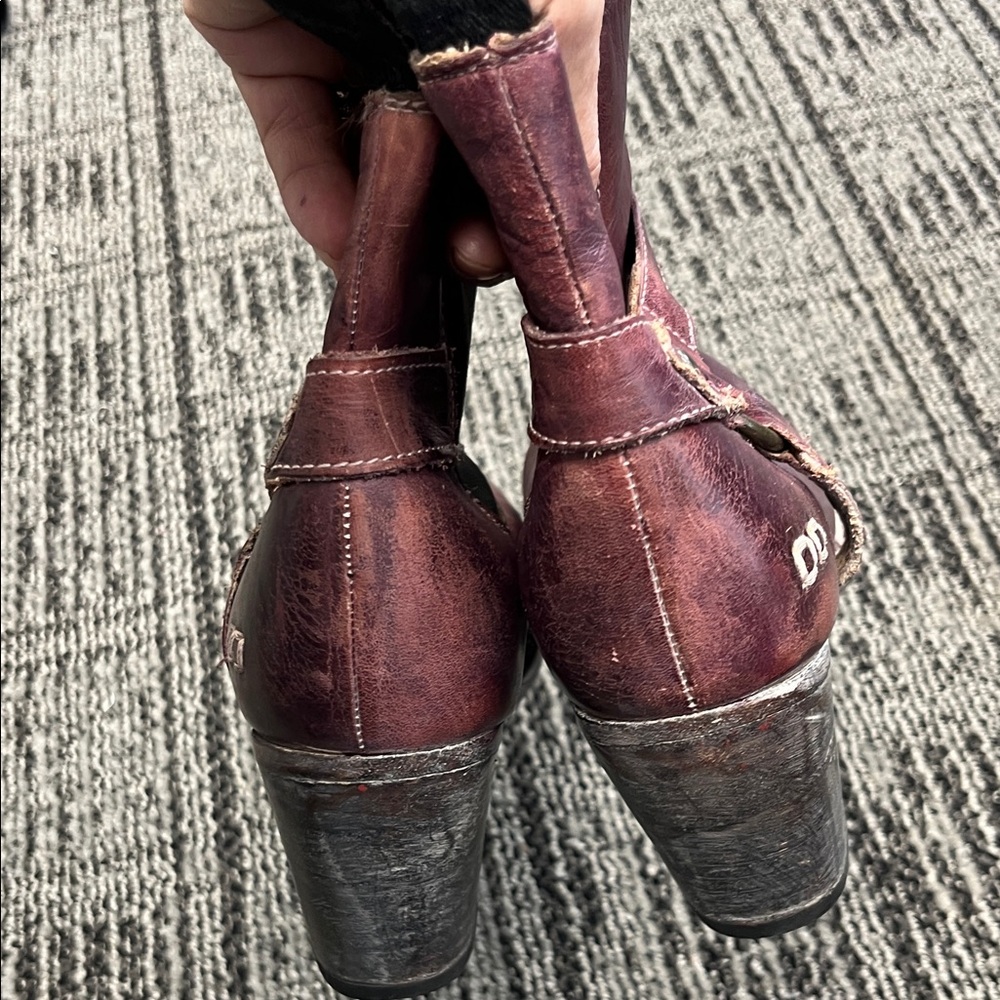 🤑⚡️SALE!🤑BED STU LIBERATE HARNESS CHELSEA burgundy BOOT BOOTIES 7M 🤑⚡️SALE!🤑 - Picture 4 of 7
